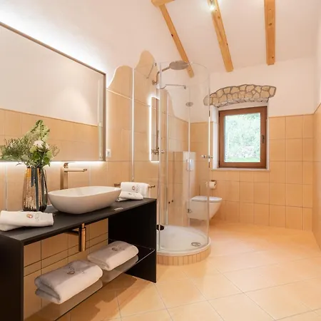 Villa Aurora Lukorana