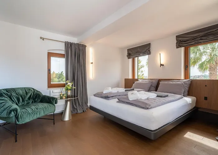 Aurora Lukorana Villa