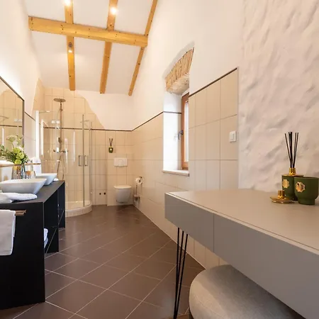 别墅 Aurora Lukorana Lukoran