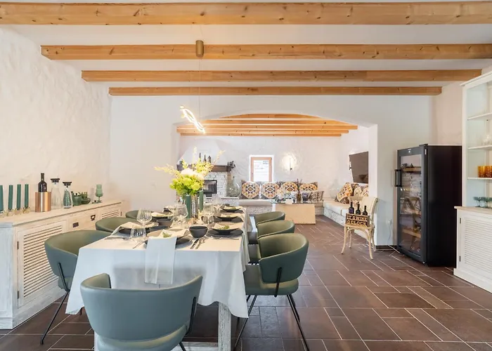 Aurora Lukorana * Lukoran